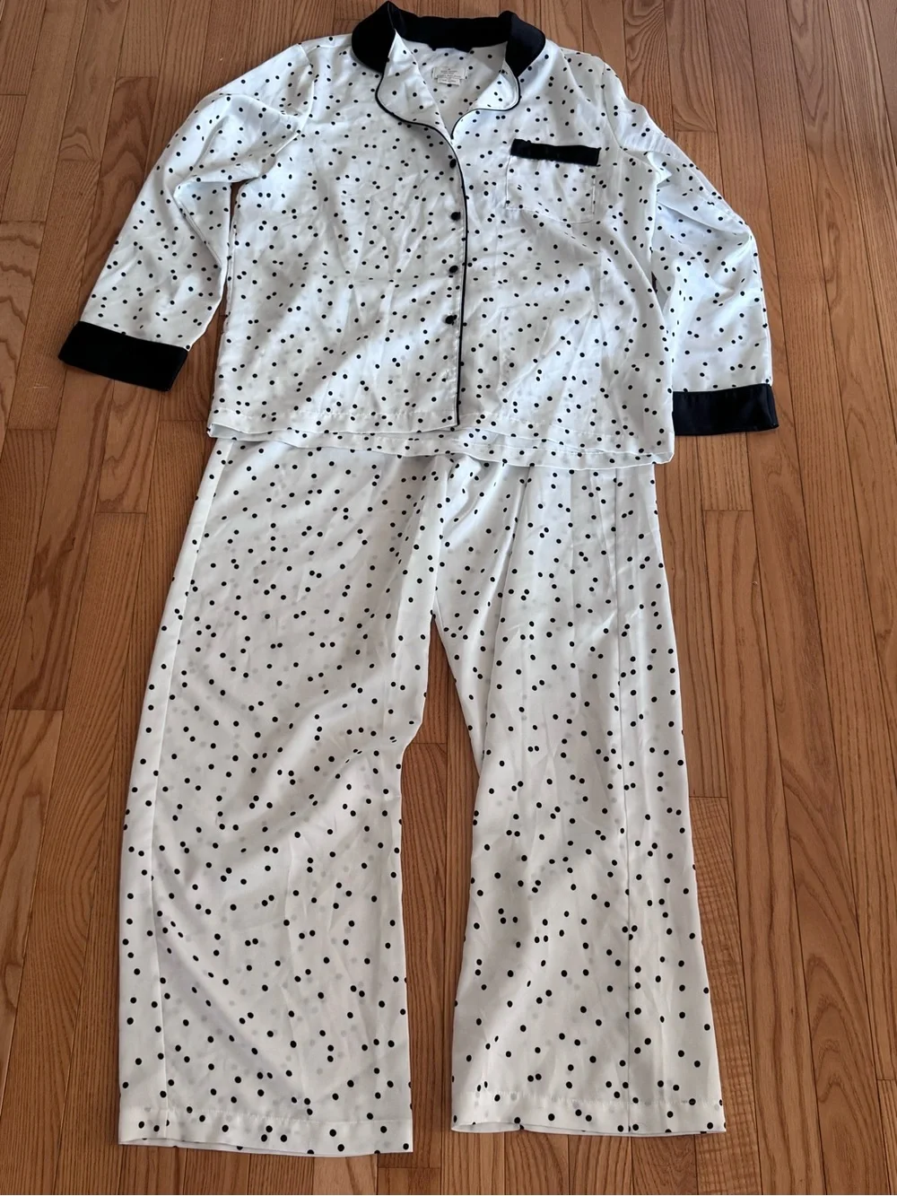 Kate Spade polka dots pajama set size Large
